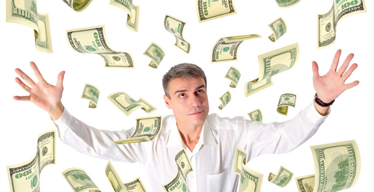 一年卖出近7000万个手机壳！亚马逊大卖玩转吉祥三宝